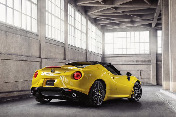 Alfa Romeo 4C Spider Alfa Romeo 4C Spider