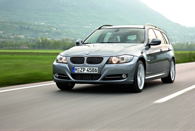 BMW 318i Touring Auto (E91) LCI BMW 318i Touring Auto (E91) LCI