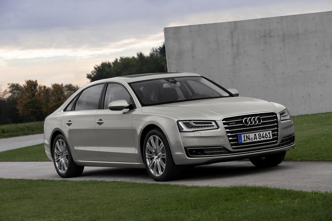 Audi A8 L 4.2 V8 TDI quattro tiptronic Audi A8 L 4.2 V8 TDI quattro tiptronic