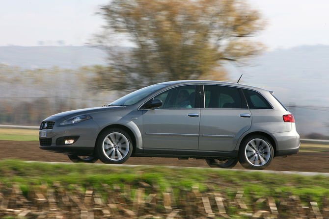 Fiat Croma 1.8 MPI 16v Fiat Croma 1.8 MPI 16v