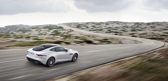 It gets a new electronic differential with torque vectoring It gets a new electronic differential with torque vectoring