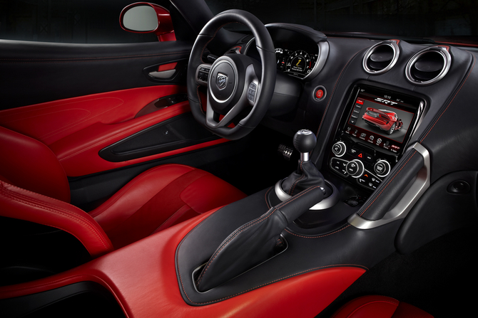 2013 Dodge Viper Rolls Out with Help from Ferrari on Interior 2013 Dodge Viper Rolls Out with Help from Ferrari on Interior