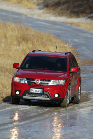 Fiat Premiering 500L, All-Wheel Drive Freemont and Turbo Doblo at Geneva Fiat Premiering 500L, All-Wheel Drive Freemont and Turbo Doblo at Geneva