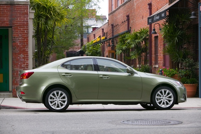 Lexus IS250 AWD Lexus IS250 AWD