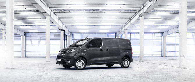 Toyota ProAce Van 3L L0 1.6D (1.0t) Toyota ProAce Van 3L L0 1.6D (1.0t)