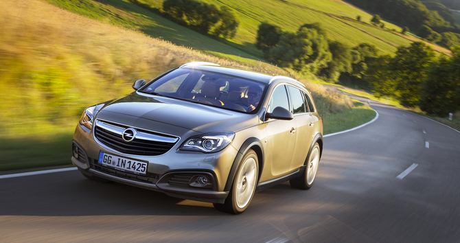Opel Insignia Country Tourer 1.6 SIDI Turbo Active Select Opel Insignia Country Tourer 1.6 SIDI Turbo Active Select
