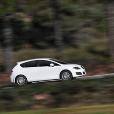 Seat Leon 1.6 TDI CR 105 hp Ecomotive Reference Start/Stop Seat Leon 1.6 TDI CR 105 hp Ecomotive Reference Start/Stop