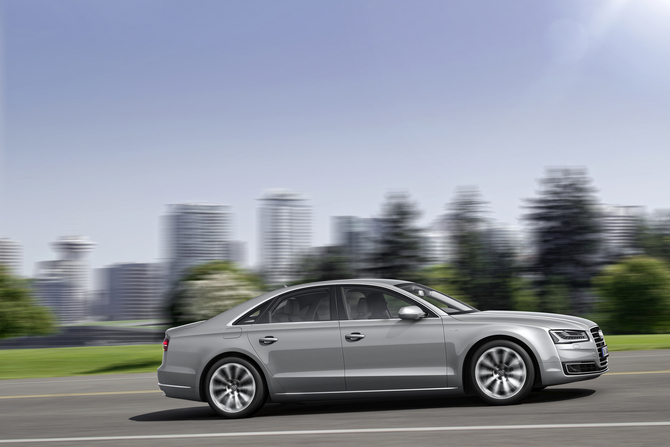 Audi A8 Hybrid tiptronic Audi A8 Hybrid tiptronic