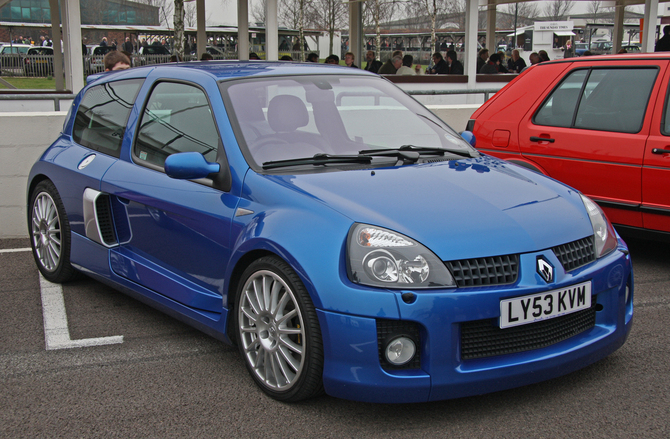 Renault Clio Sport V6 Black. Renault Clio Sport V6