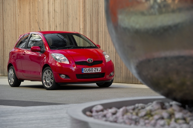 Toyota Yaris Gen.2 Toyota Yaris Gen.2