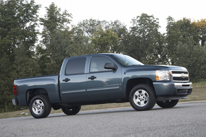 Chevrolet Silverado 1500 Crew Cab 2WD XFE Short Box