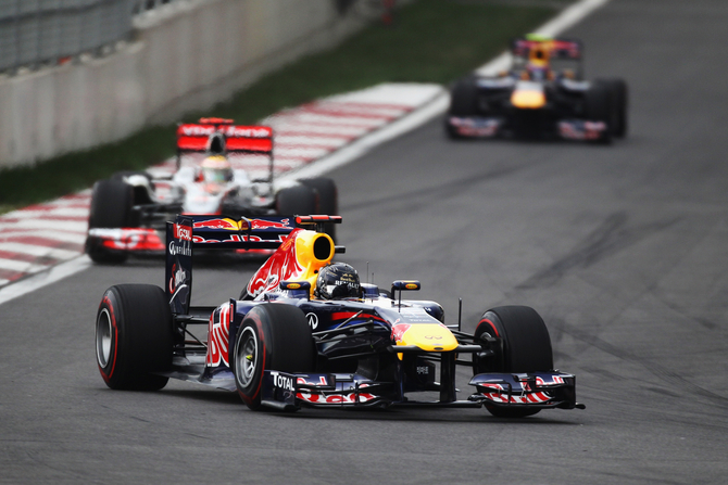 Vettel retunrs to wins and hands title to Red Bull Vettel retunrs to wins and hands title to Red Bull
