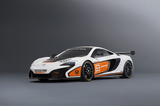 Like the new 650S, the 650S Sprint design optimizations offer higher levels of downforce Like the new 650S, the 650S Sprint design optimizations offer higher levels of downforce