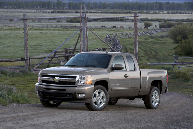 Chevrolet Silverado 1500 Extended Cab 2WD LTZ Standard Box Chevrolet Silverado 1500 Extended Cab 2WD LTZ Standard Box