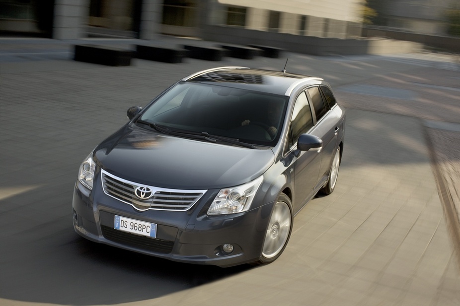 Toyota Avensis Station Wagon 2.2 D-4D 150 Premium