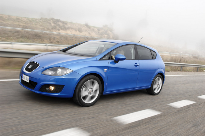 Seat Leon 1.6 TDI CR 105 hp Sport DSG Seat Leon 1.6 TDI CR 105 hp Sport DSG