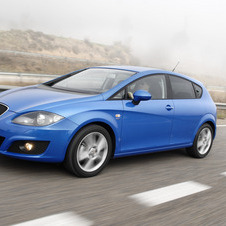 Seat Leon 1.6 TDI CR 105 hp Sport DSG Seat Leon 1.6 TDI CR 105 hp Sport DSG