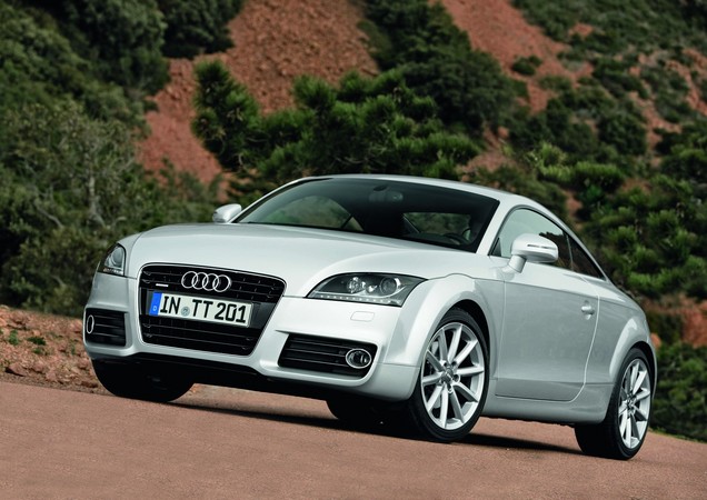 Audi TT Coupe 2.0 TDI quattro Sport Audi TT Coupe 2.0 TDI quattro Sport