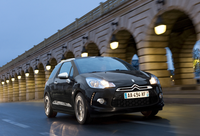 Citroën DS3 1.4 HDi 70 Chic Citroën DS3 1.4 HDi 70 Chic