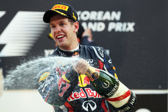 Vettel retunrs to wins and hands title to Red Bull Vettel retunrs to wins and hands title to Red Bull
