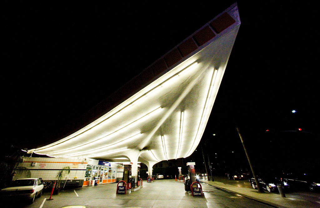 Unique Gas Stations slideshow :: autoviva.com
