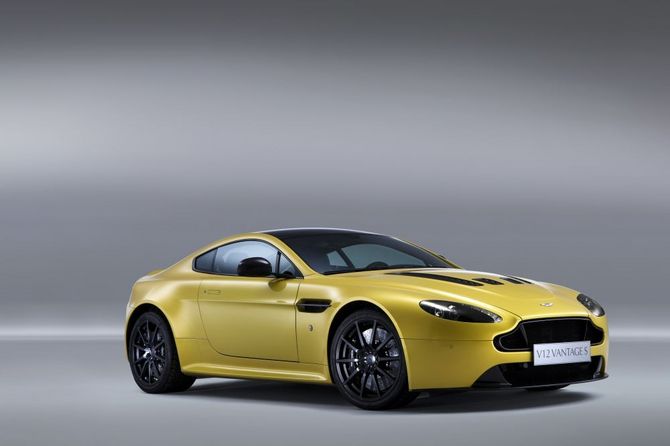 Aston Martin V12 Vantage S Aston Martin V12 Vantage S