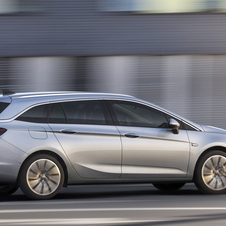 A nova geração Sports Tourer exibe as mesmas dimensões que o modelo anterior mas disponibiliza mais espaço para ocupantes e bagagem