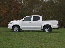Toyota Hilux 7