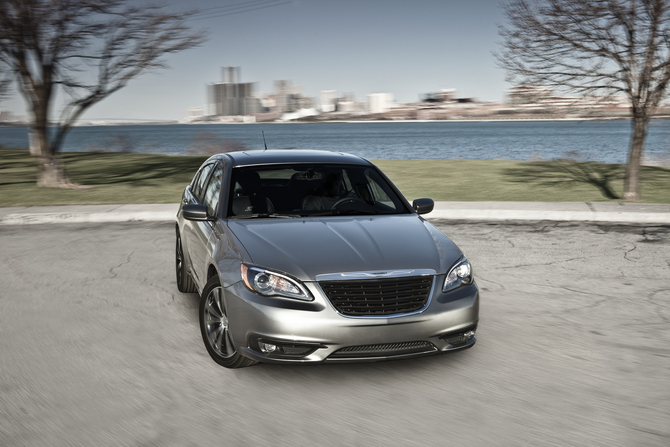 A Chrysler vai atualizar fábrica para produzir a nova geração do modelo A Chrysler vai atualizar fábrica para produzir a nova geração do modelo