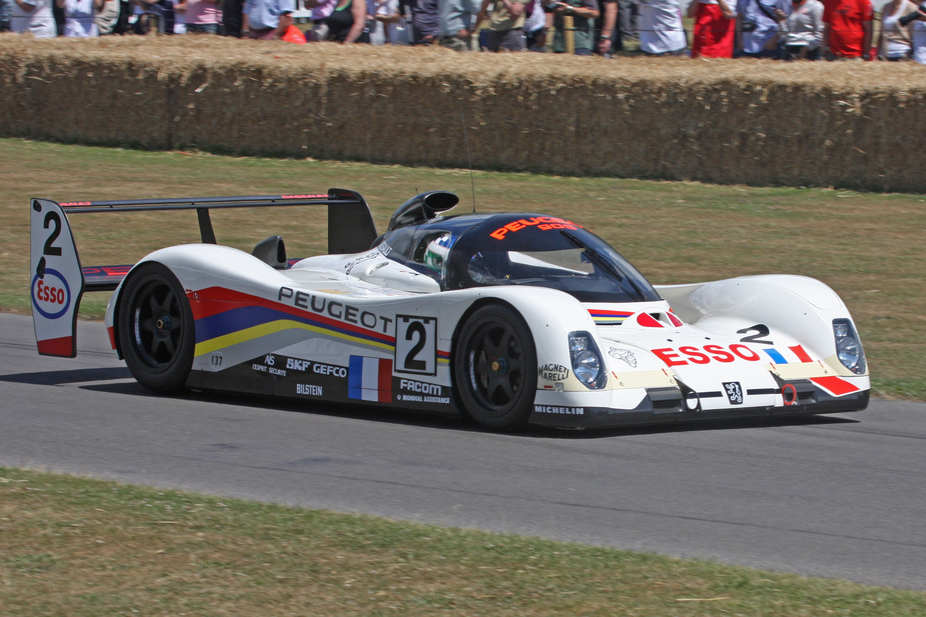 [Image: peugeot_905_evo_1_bis_large_24985.jpg]