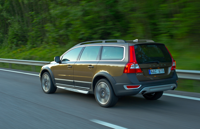 Volvo XC70 D4 AWD Momentum Volvo XC70 D4 AWD Momentum