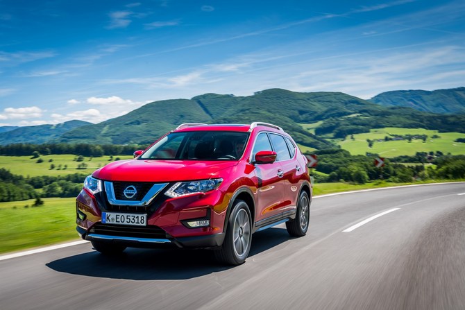 Nissan X-Trail 1.6dCi XTRONIC 360 Nissan X-Trail 1.6dCi XTRONIC 360