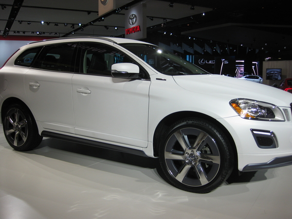 Volvo XC60 Plug-In Hybrid Concept Volvo XC60 Plug-In Hybrid Concept