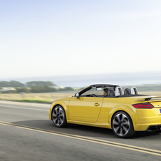 With 400hp and 480Nm of torque the new TT RS can reach 100km/h in 3.7 seconds