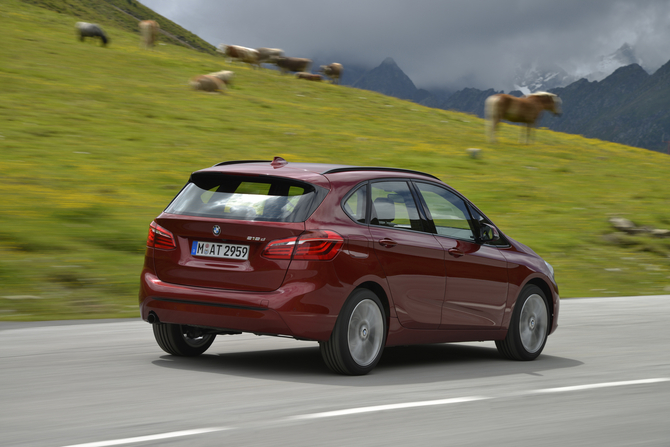 BMW 220i Active Tourer BMW 220i Active Tourer