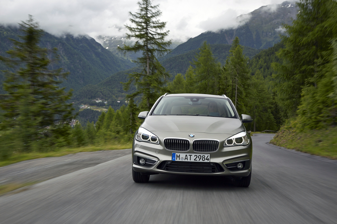 BMW 220i Active Tourer BMW 220i Active Tourer