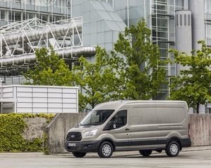 Transit Van Ambiente 350 L4 2.0TDCi H3 Tr. Traseira