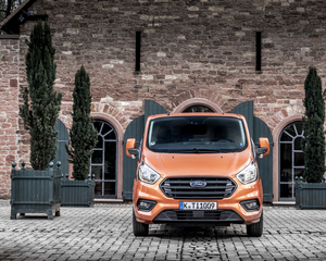Transit Custom Van Ambiente 250L1 2.0TDCi H1 - Teto Baixo