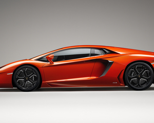 Aventador LP 700-4