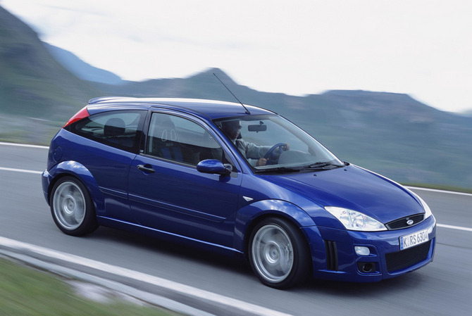 Ford Focus RS mk1 Just 4501 Focus RS were built and they split opinion 