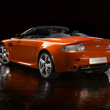 Aston Martin V8 Vantage N400 Roadster Aston Martin V8 Vantage N400 Roadster