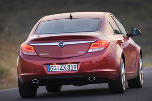 Opel Insignia V6 2.8 Turbo Cosmo Adaptive 4x4 Active Select