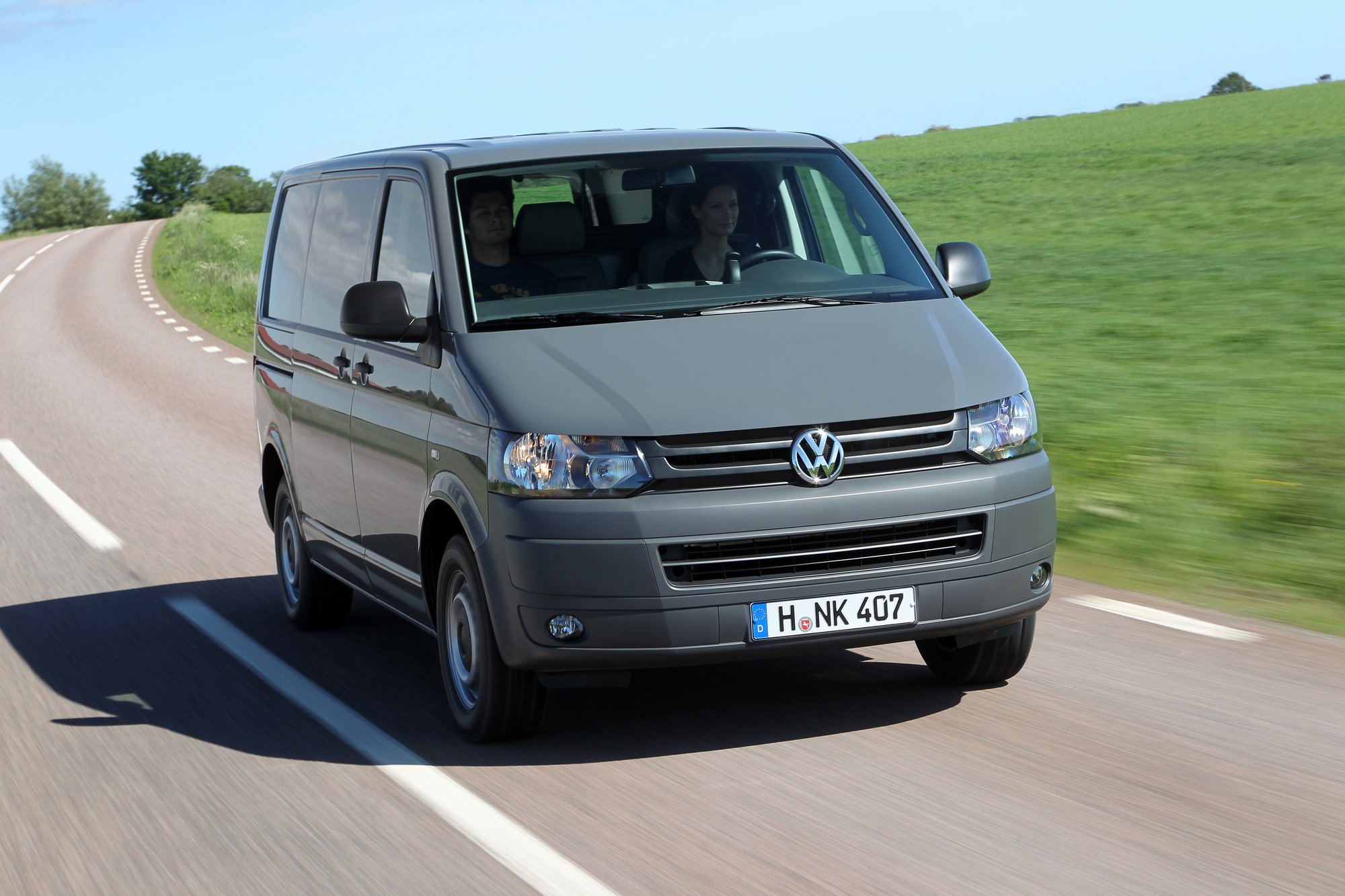 L 2 5 t. Фольксваген Transporter t5. Volkswagen Transporter t5 Рестайлинг. Фольксваген Транспортер т5 Рестайлинг. Фольксваген Транспортер т5 зеленый