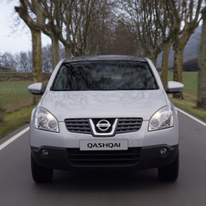 Nissan Qashqai+2 2.0 4WD CVT Nissan Qashqai+2 2.0 4WD CVT