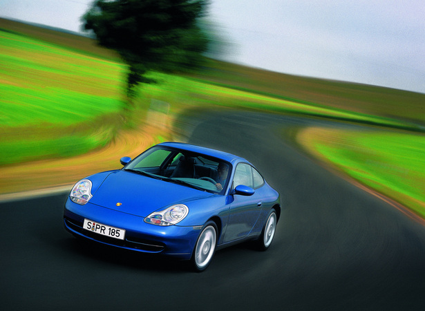 Porsche 911 Carrera 4 Porsche 911 Carrera 4
