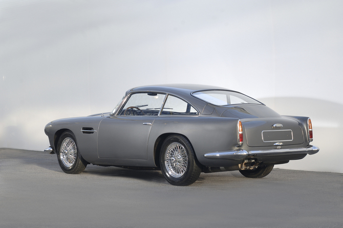 Aston Martin DB4 Aston Martin DB4