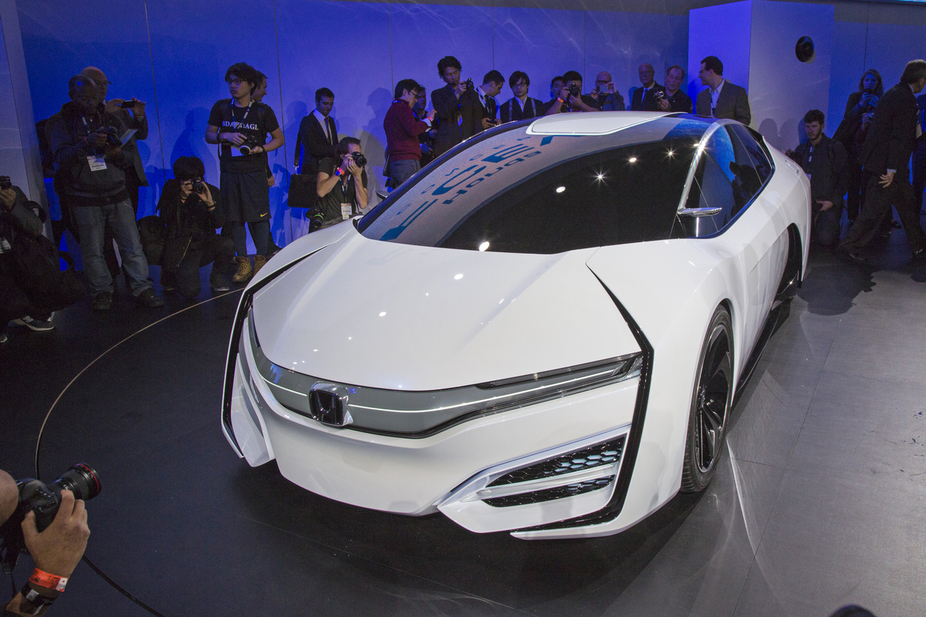 Shell Predicts the End of Petroleum-Fueled Cars by 2070 :: News
