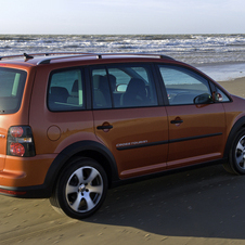 Volkswagen CrossTouran 2.0 TDI DSG Volkswagen CrossTouran 2.0 TDI DSG