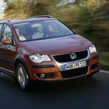 Volkswagen CrossTouran 2.0 TDI Volkswagen CrossTouran 2.0 TDI