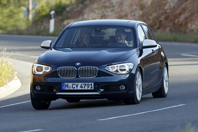 BMW 118i Urban AT BMW 118i Urban AT